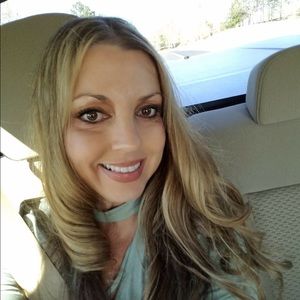 Meet your Posher, Paula